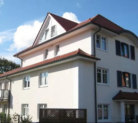 Rossini 8 דירה וגנרוגה